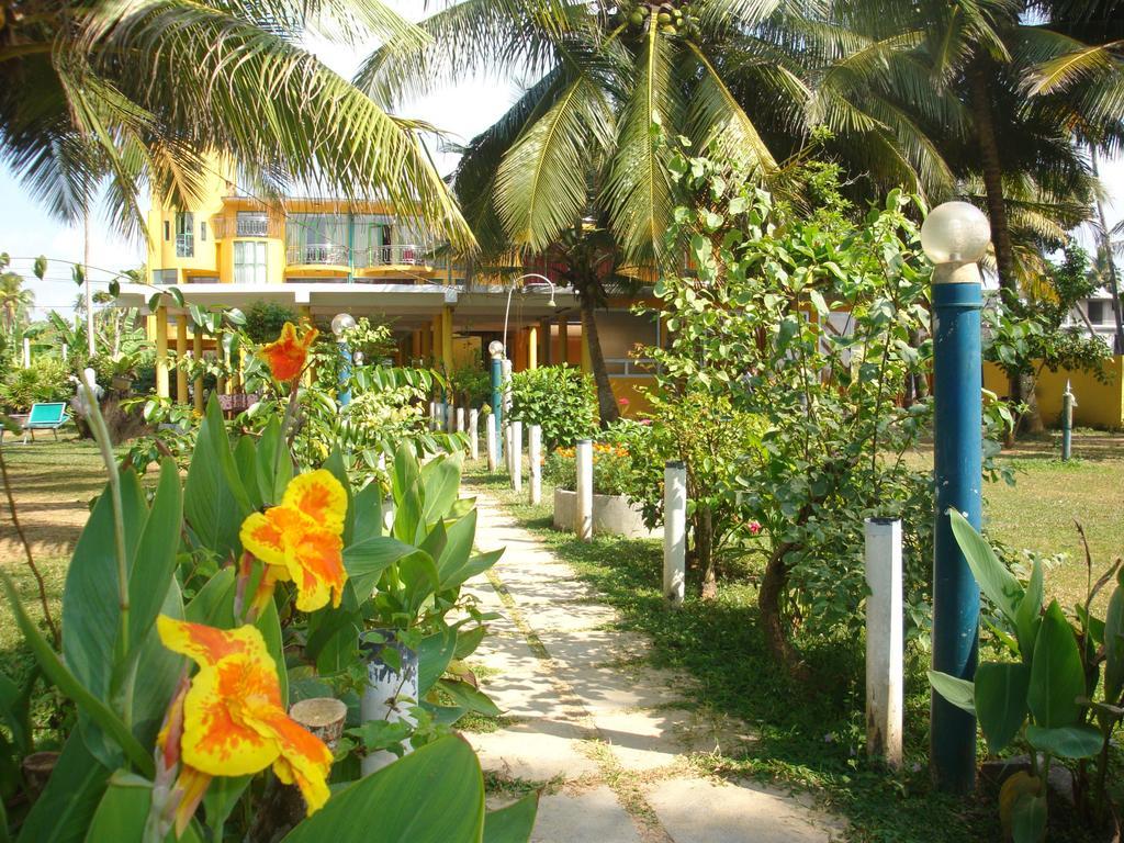 Villa Jayananda Dickwella Exterior foto